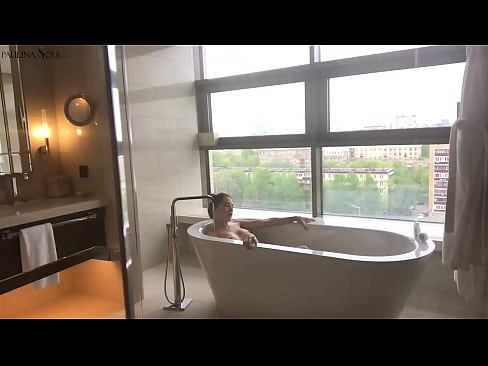 ❤️ Obrovská kočka vášnivě si honí kundu v koupelně ❤ Domácí porno u cs.seecamsus.top ️❤